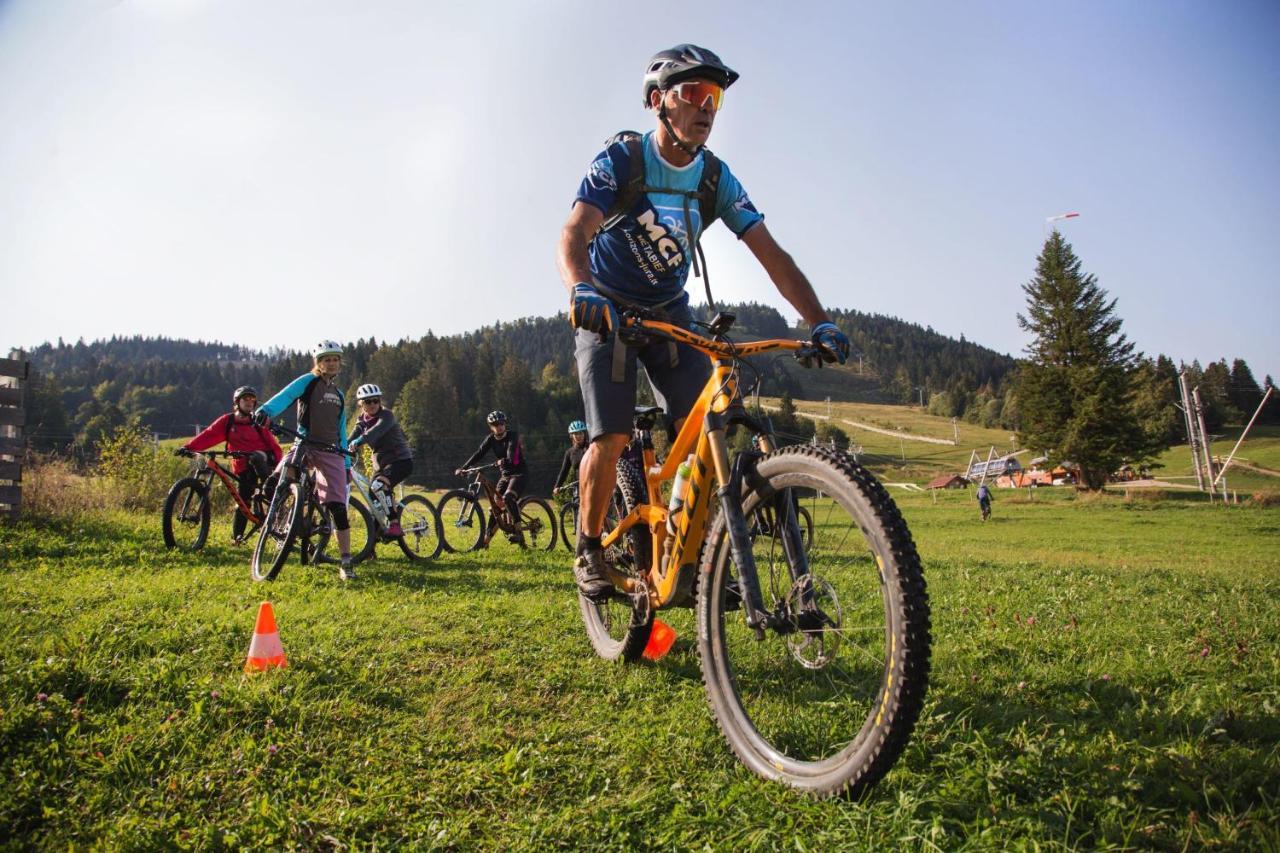 Place Royale Pour 10 A 12 Personnes A 30 Met Des Pistes De Ski Et Vtt Métabief Dış mekan fotoğraf